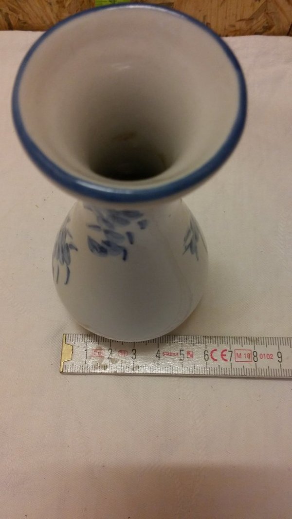 Vase blau/weiß