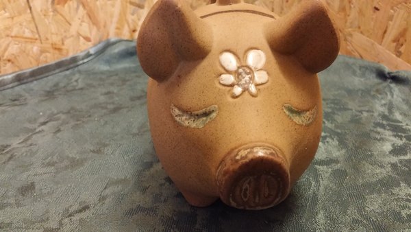 Schönes Sparschwein aus Keramik